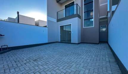 Sobrado com 3 dormitórios à venda, 90 m² por R$ 650.000 - Itacolomi - Balneário Piçarras/SC