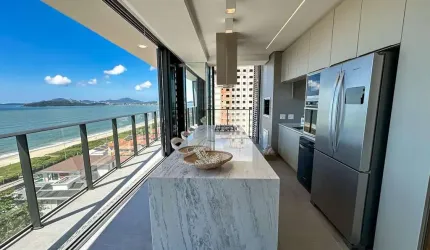 Apartamento com 3 dormitórios à venda, 150 m² por R$ 4.100.000,00 - Centro - Balneário Piçarras/SC