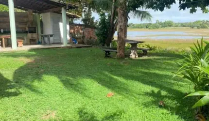 Casa em Guarajuba 4/4 nascente