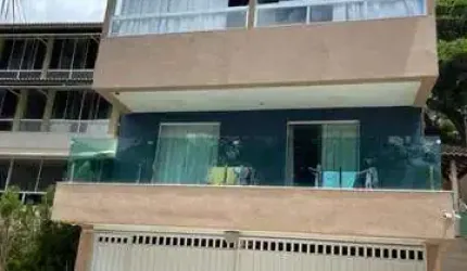 Casa Triplex em Condomínio 3/4 Pituaçu