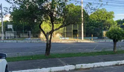 Apartamento 2/4 Paralela