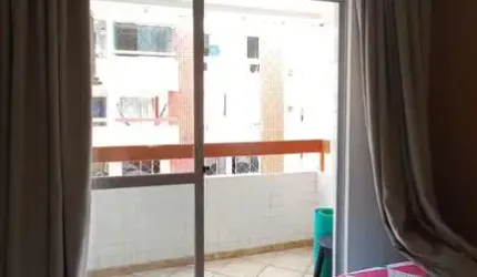 Aluguel apartamento 2/4 Costa Azul
