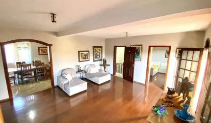 Casa com 5 quartos à venda em Belo Horizonte