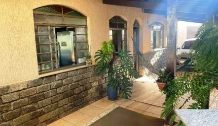 Casa com 3 quartos à venda em Belo Horizonte