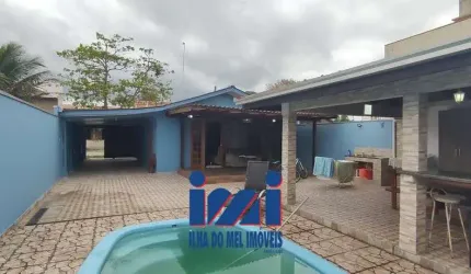 Casa 04 quartos com piscina Matinhos Pr