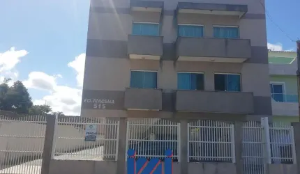 Apartamento a venda na quadra do mar em Leste