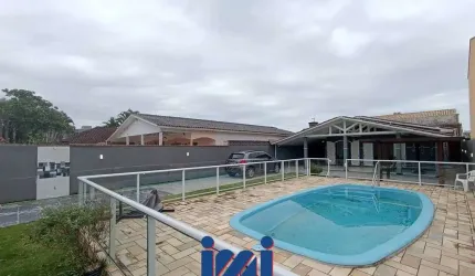 Casa com Piscina Brejatuba