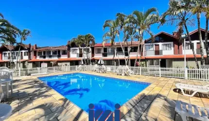 Sobrado 3 dormitórios com piscina faixar mar