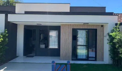 Casa com piscina a venda em Guaratuba