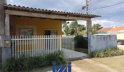 Casa a venda em Matinhos de esquina (Riviera)