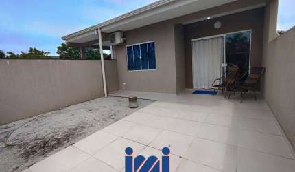Casa a venda em Shangri-la com 2 quartos