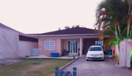 Casa a venda no Coroados  em Guaratuba