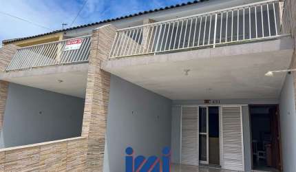 Triplex na faixa do mar em Ipanema à venda
