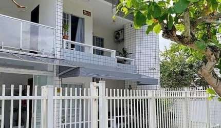 Apartamento com 3 quartos faixa mar
