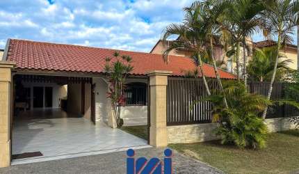 Casa com piscina à venda em Ipanema