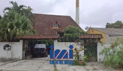 Sobrado a venda em matinhos