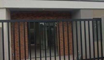 Casa á venda com 2 dormitórios no Bairro Piçarras