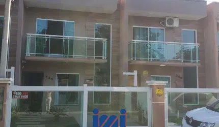 Sobrado com piscina Praia de Leste