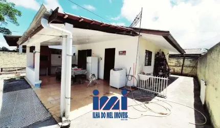 Casa no balneário Shangri-lá