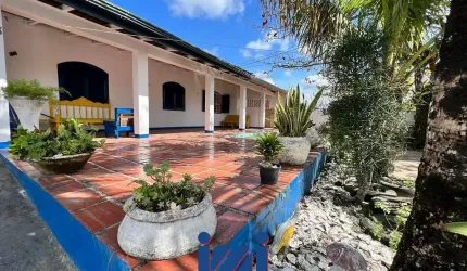 Casa na praia 5 quartos