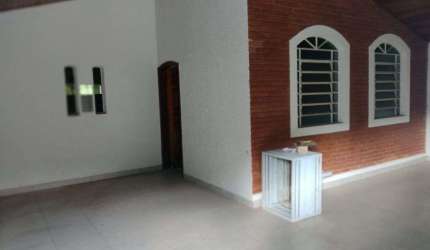 Casa com 3 dormitórios à venda, 295 m² por R$ 748.000,00 - Vila Nova Esperia - Jundiaí/SP
