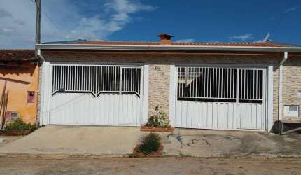 Casa com 3 dormitórios à venda, 250 m² por R$ 690.000,00 - Recanto Feliz - Elias Fausto/SP