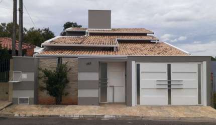 Casa com 3 dormitórios à venda, 240 m² por R$ 1.050.000,00 - Centro - Elias Fausto/SP