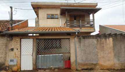 Sobrado com 4 dormitórios à venda, 151 m² por R$ 370.000,00 - Cardeal - Elias Fausto/SP