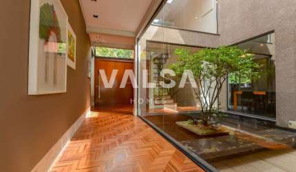 Casa em Condomínio no Campo Comprido com 4 Suítes, 695m² e 6 Vagas