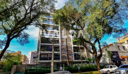Cobertura com 230 m², 3 quartos sendo 1 suíte à venda no bairro Água Verde, ao lado do Clube Curitibano.