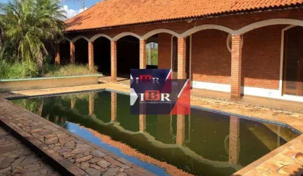 Fazenda em Botucatu - MS