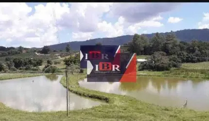 Fazenda em Serra Negra  - SP