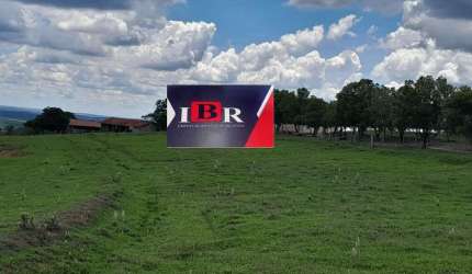 Fazenda em Duartina - SP