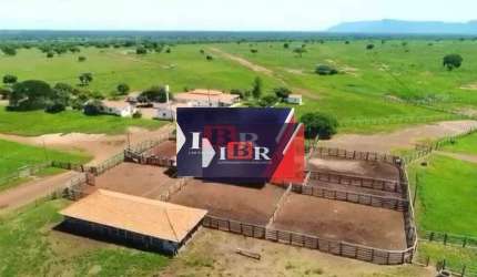 Fazenda em Alvorada do Norte - GO