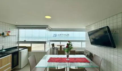 Apartamento à venda em Praia Grande bairro Maracanã frente mar com 2 dormitórios