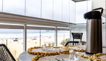 Apartamento 02 dormitórios frente mar - Guilhermina Praia Grande
