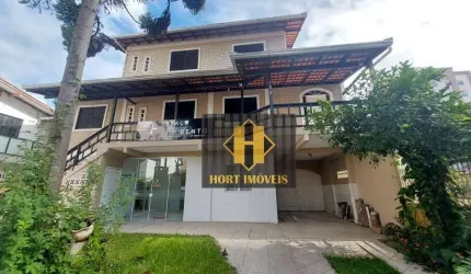 Sobrado para alugar, 294 m² por R$ 8.053,28/mês - Meia Praia - Itapema/SC