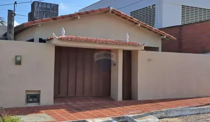 Casa à venda em Emaus - Paramirim