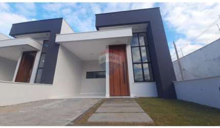 Casa em condominio em Parnamirim - MCMV