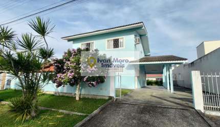 Casa à venda em Praia da Daniela - Florianópolis - SC