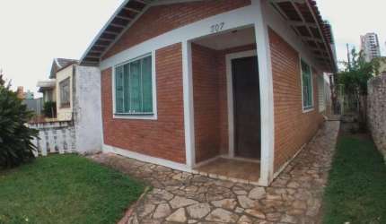 Casa com 3 dormitórios à venda, Centro, PONTA GROSSA - PR
