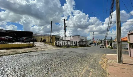 Excelente imóvel comercial com barracão de aprox 210m -NOVA RÚSSIA- PONTA GROSSA - PR