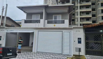 Sobrado novo 3 dorm(s), sendo 1 suíte com piscina na Ocian em Praia Grande