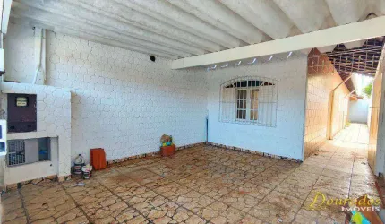 Casa com 2 dormitórios à venda, 75 m² por R$ 383.000 - Maracanã - Praia Grande/SP