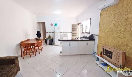 Casa de 02 dormitórios, sendo 02 suítes, no Real em Praia Grande SP