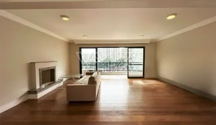 APARTAMENTO À VENDA EM SANTANA - SP.