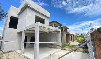 CASA COM 3 DORMITÓRIOS E 1 SUÍTE À VENDA NO BAIRRO CAMPECHE - FLORIANÓPOLIS