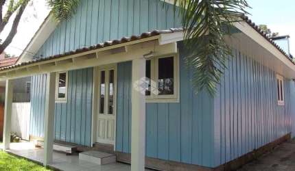 CASA 2 DORMITÓRIOS/QUARTOS, EM CARLOS BARBOSA RS, BAIRRO PONTE SECA, À VENDA POR R$450.000,00