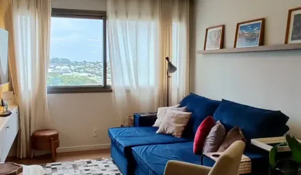 Una: Apartamento de Andar Alto, Mobiliado e Decorado.