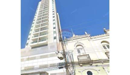 More no coração da cidade com conforto, praticidade e uma vista incrível!
